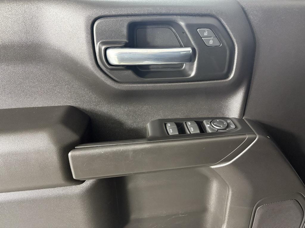 used 2022 Chevrolet Silverado 1500 car, priced at $28,400