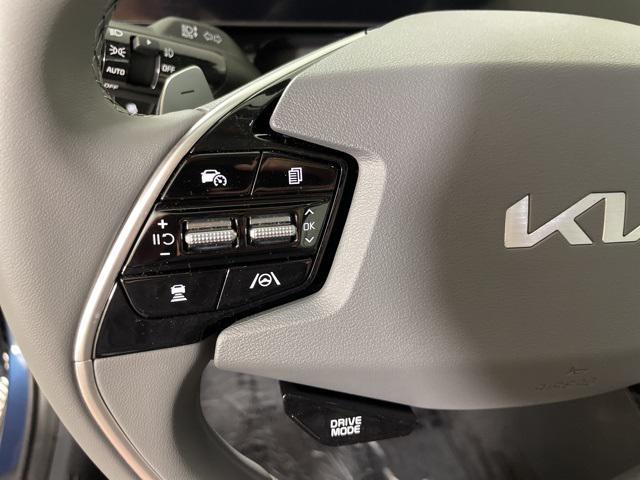 new 2025 Kia Niro car, priced at $31,596