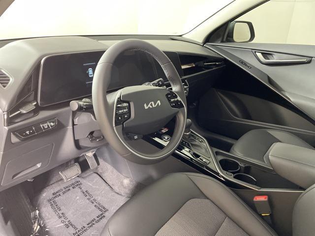 new 2025 Kia Niro car, priced at $30,248