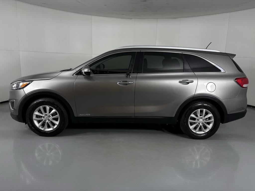 used 2018 Kia Sorento car, priced at $11,300