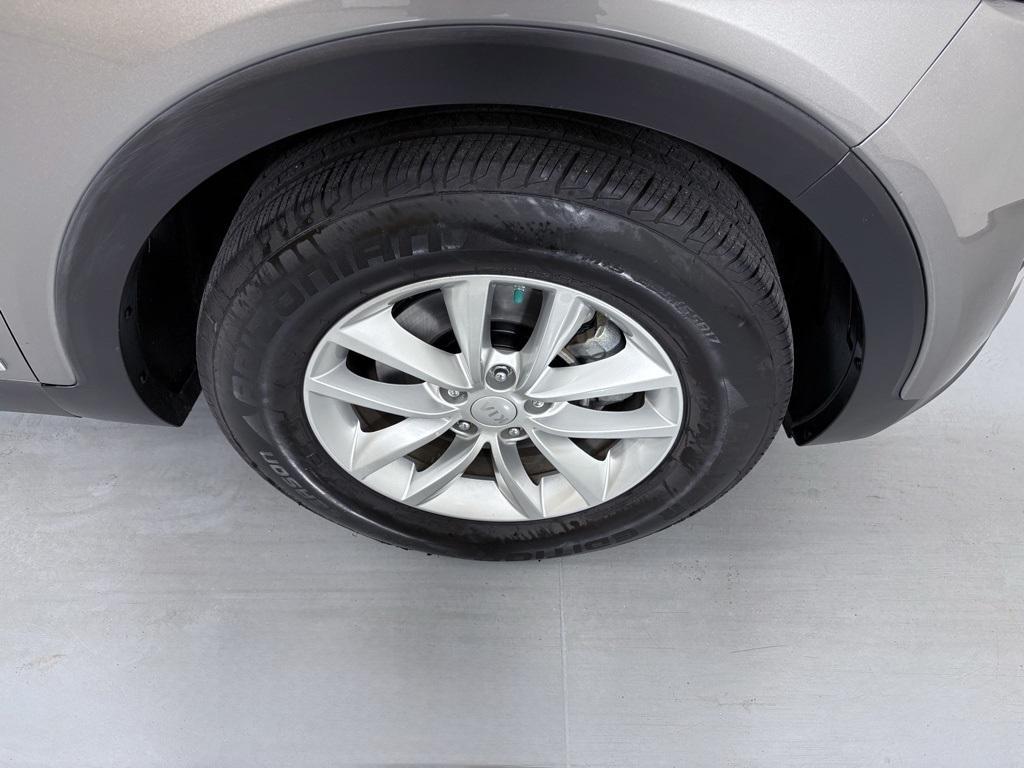 used 2018 Kia Sorento car, priced at $11,300