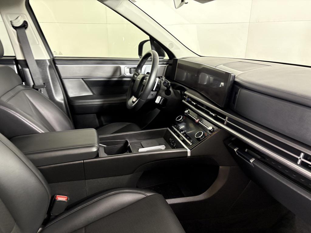 used 2025 Hyundai Santa Fe car, priced at $35,400