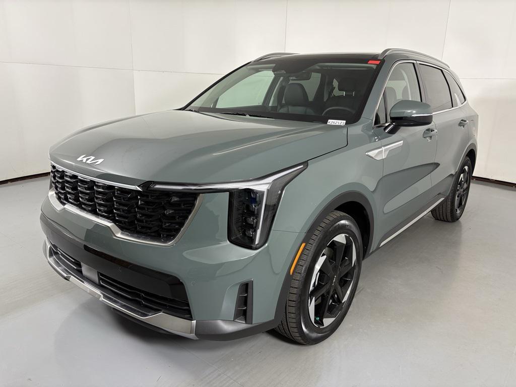 new 2026 Kia Sorento Hybrid car, priced at $43,690