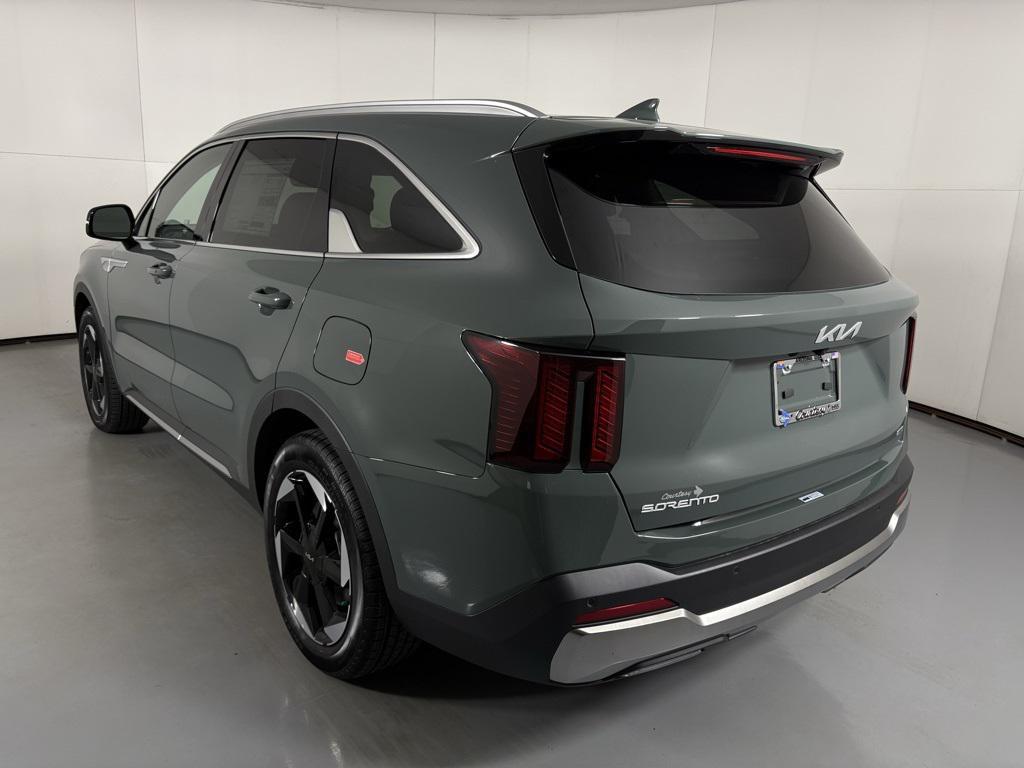new 2026 Kia Sorento Hybrid car, priced at $43,690
