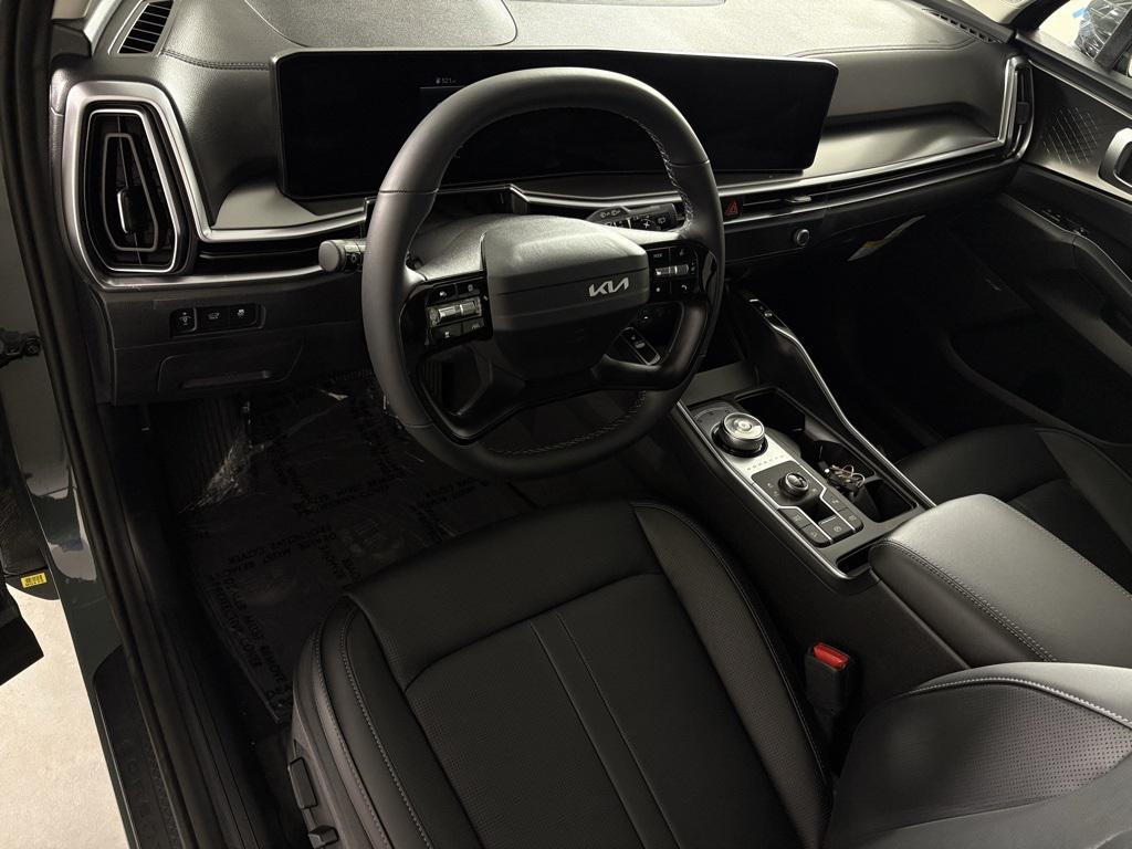 new 2026 Kia Sorento Hybrid car, priced at $43,690