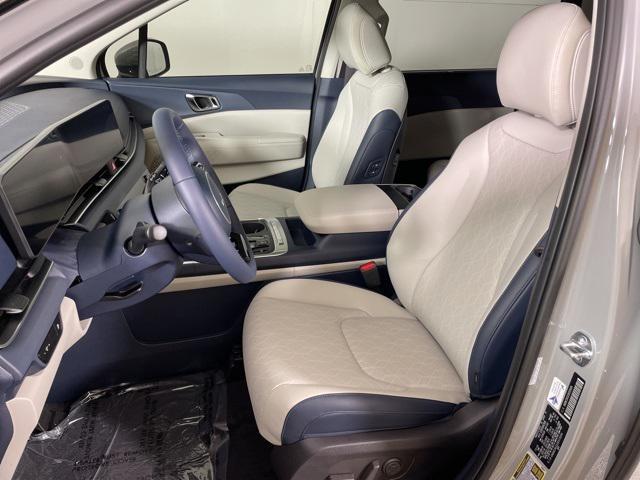 new 2025 Kia Carnival car, priced at $43,370