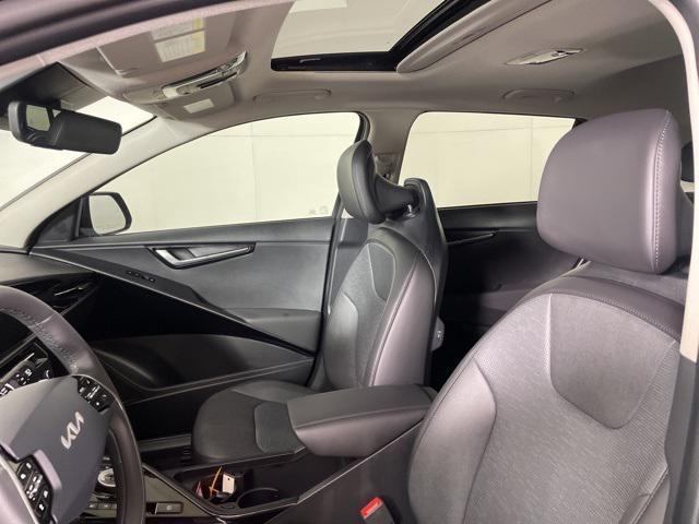 new 2025 Kia Niro EV car, priced at $37,522