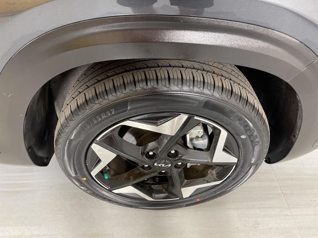 used 2024 Kia Seltos car, priced at $21,600