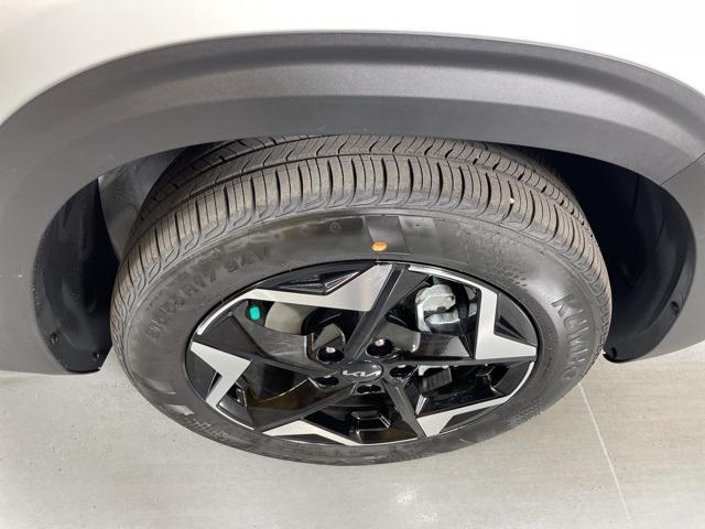 new 2026 Kia Seltos car, priced at $26,138