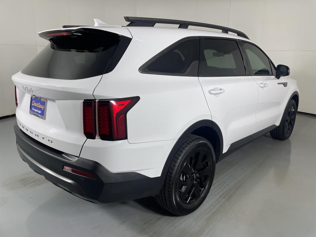 used 2022 Kia Sorento car, priced at $25,600