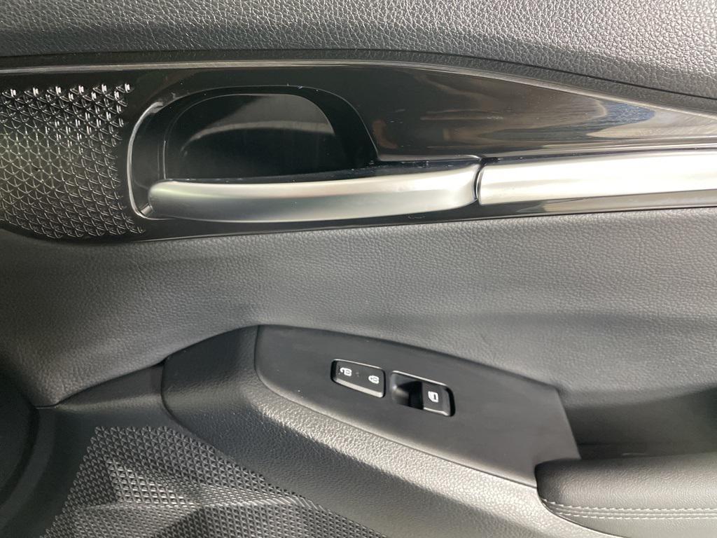 new 2026 Kia Seltos car, priced at $26,029