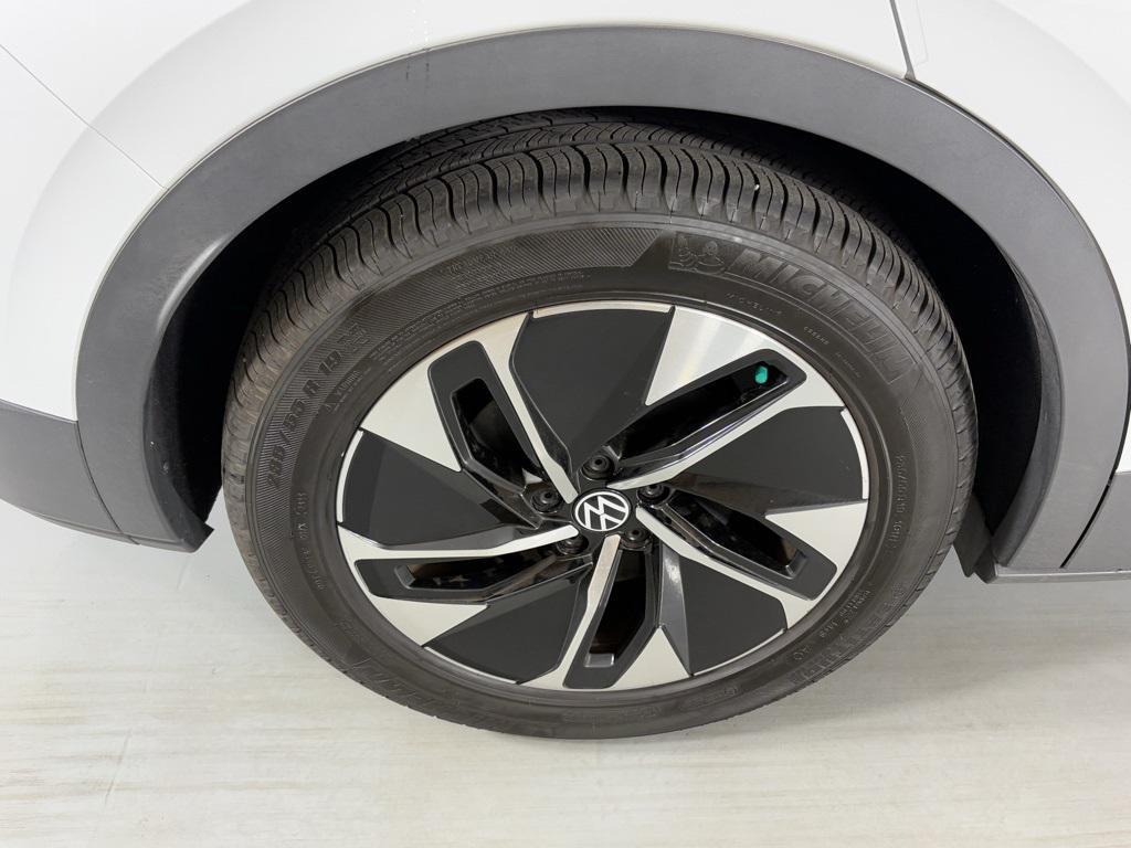 used 2022 Volkswagen ID.4 car, priced at $18,600