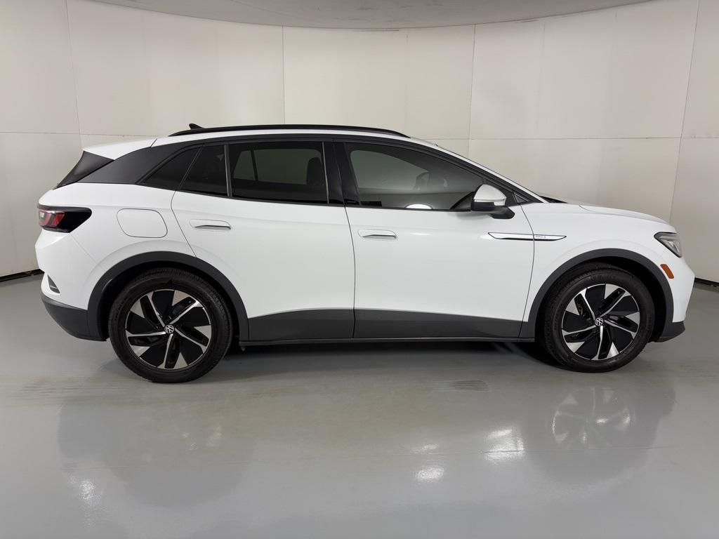 used 2022 Volkswagen ID.4 car, priced at $18,600