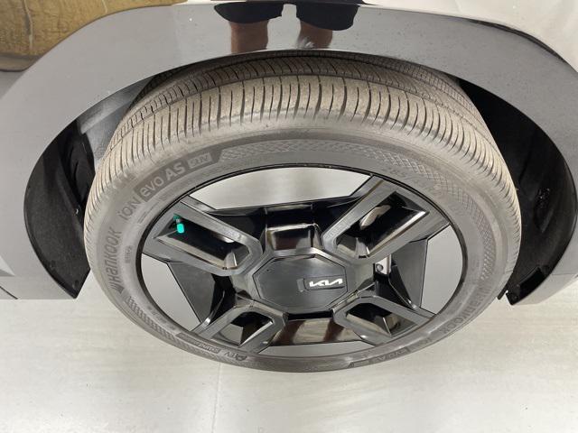 used 2024 Kia EV9 car, priced at $59,500