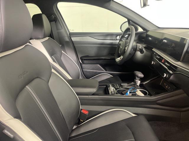 new 2026 Kia K5 car, priced at $28,575
