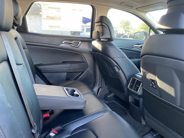 new 2026 Kia Sportage car, priced at $32,092