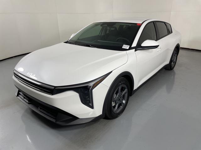 new 2025 Kia K4 car, priced at $23,381