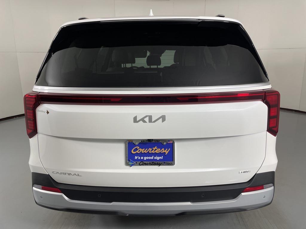 new 2026 Kia Carnival Hybrid car, priced at $43,343