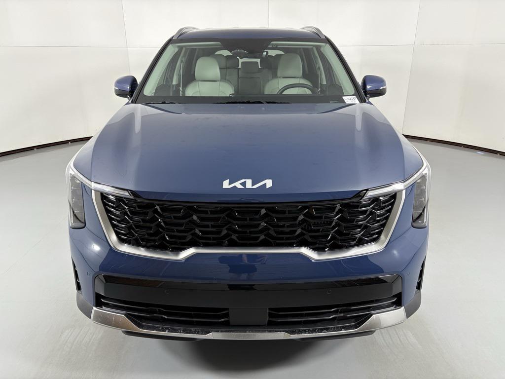new 2026 Kia Sorento car, priced at $38,092
