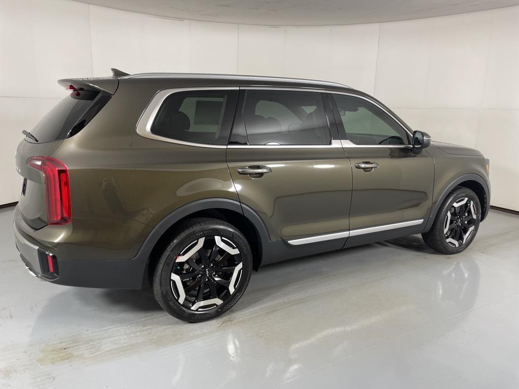 new 2025 Kia Telluride car, priced at $38,520