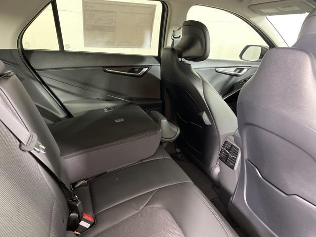 new 2025 Kia Niro EV car, priced at $33,046