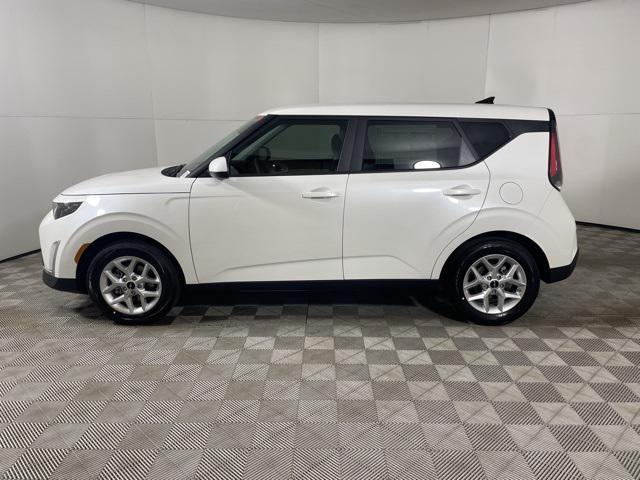 new 2025 Kia Soul car, priced at $23,090