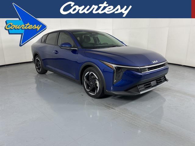 new 2025 Kia K4 car, priced at $23,583
