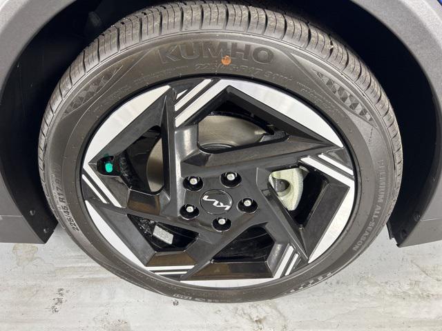 new 2025 Kia K4 car, priced at $23,583