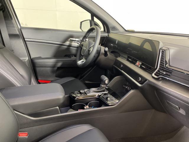 new 2025 Kia Sportage car, priced at $32,236