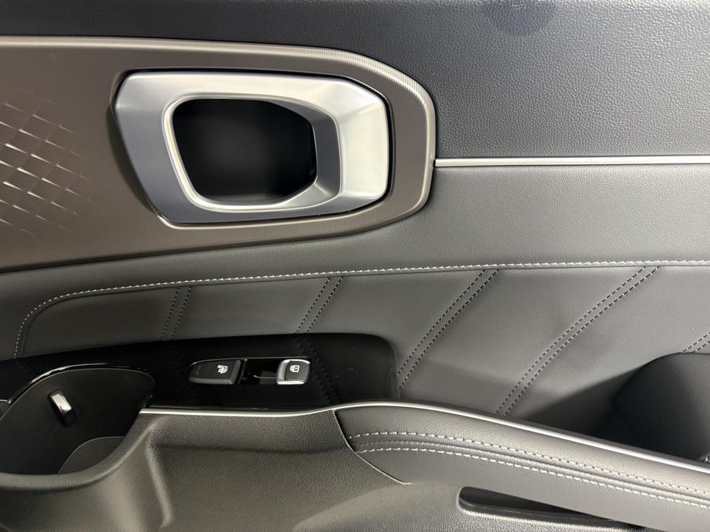 new 2026 Kia Sorento Hybrid car, priced at $48,404