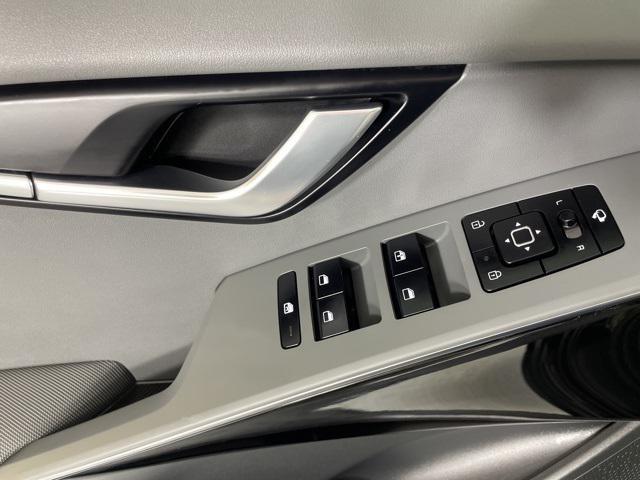 new 2025 Kia Niro car, priced at $27,075