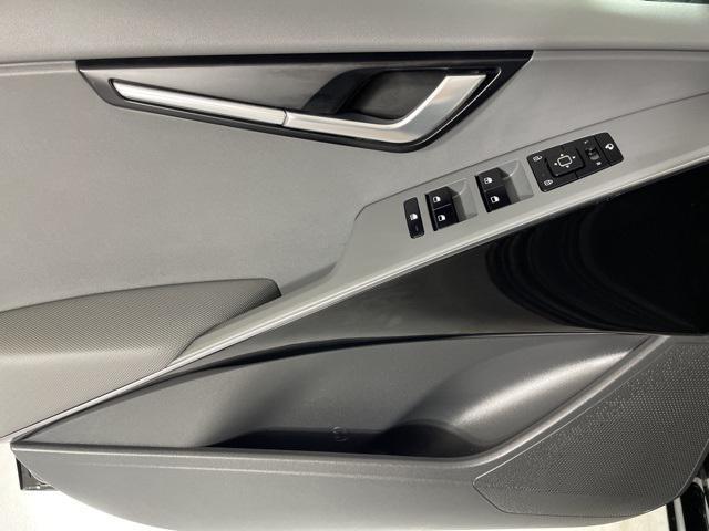 new 2025 Kia Niro car, priced at $27,075