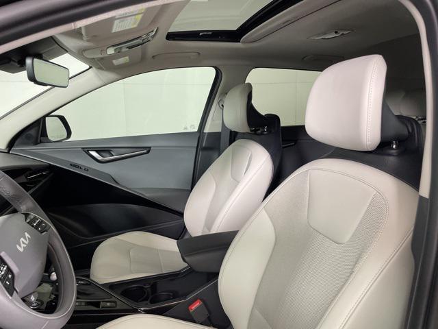 new 2025 Kia Niro car, priced at $27,075