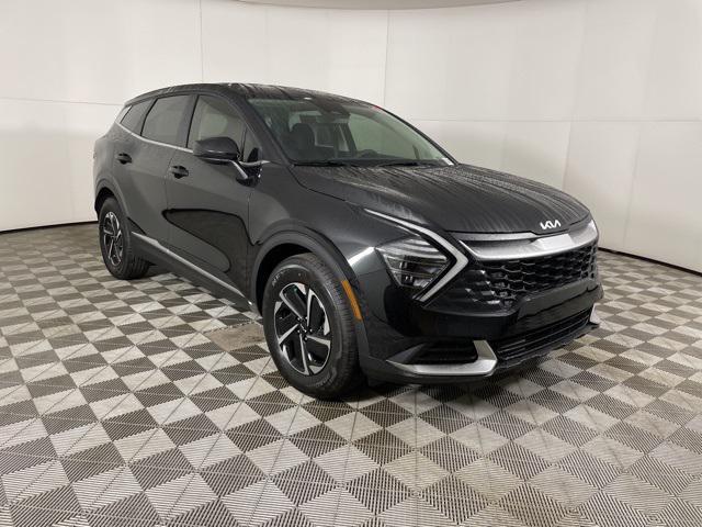 new 2025 Kia Sportage Hybrid car, priced at $29,995