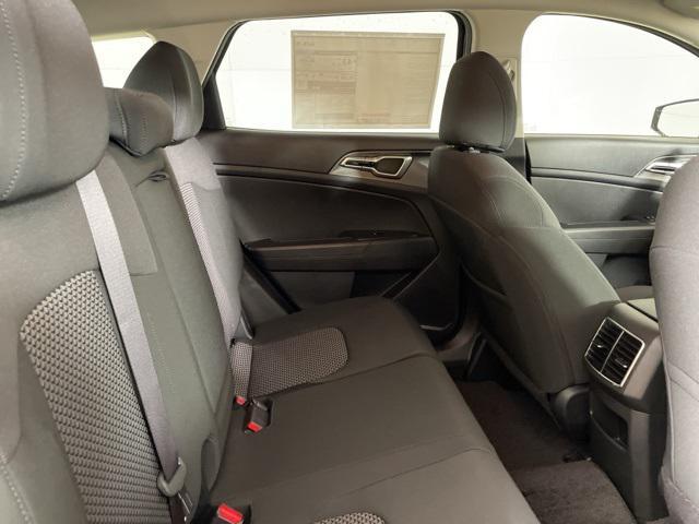 new 2025 Kia Sportage Hybrid car, priced at $29,995