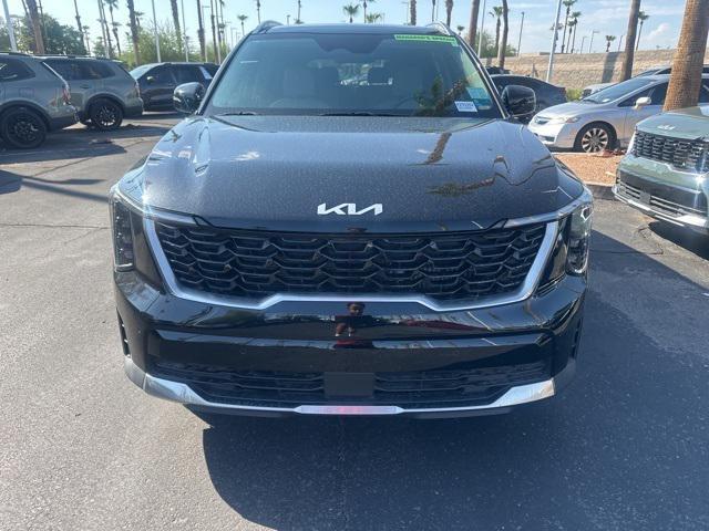 used 2025 Kia Sorento Plug-In Hybrid car, priced at $37,700