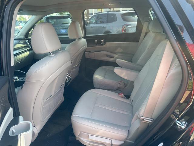used 2025 Kia Sorento Plug-In Hybrid car, priced at $37,700