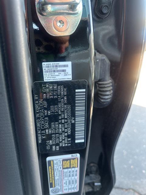 used 2025 Kia Sorento Plug-In Hybrid car, priced at $37,700