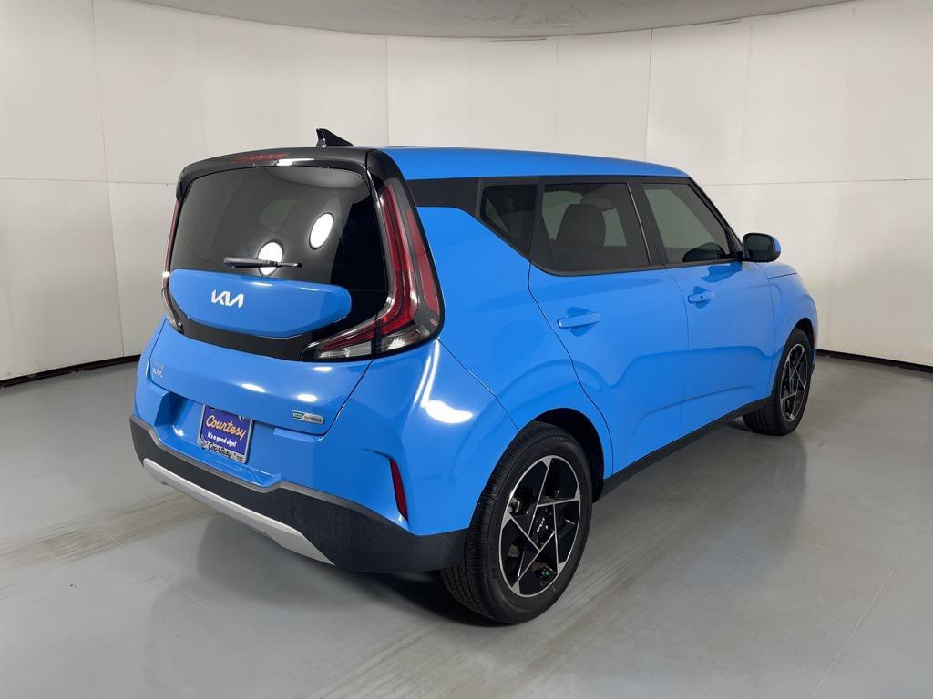 used 2023 Kia Soul car, priced at $18,400