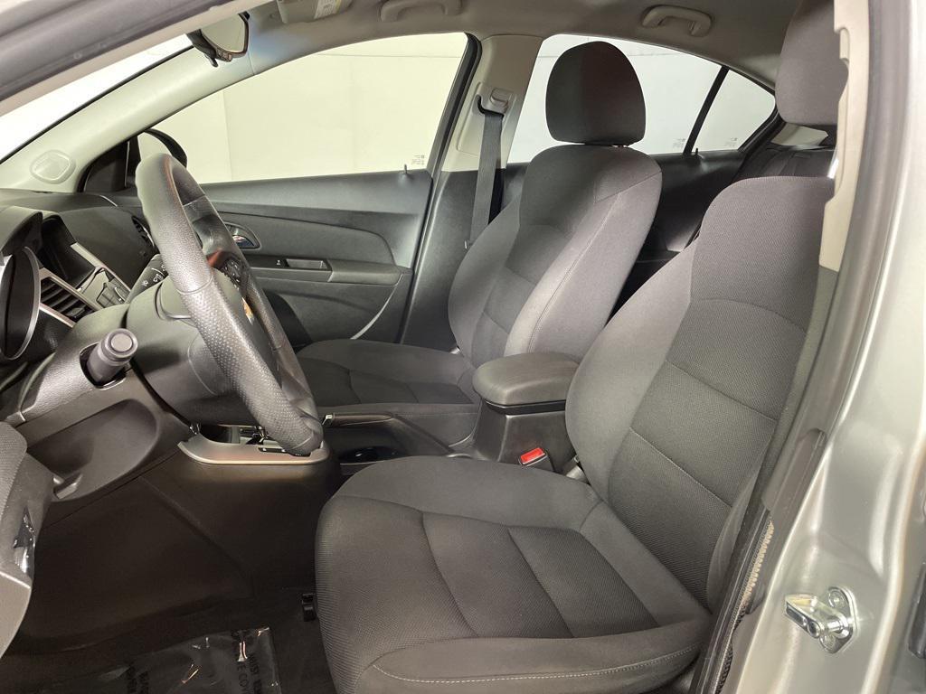used 2015 Chevrolet Cruze car, priced at $7,300