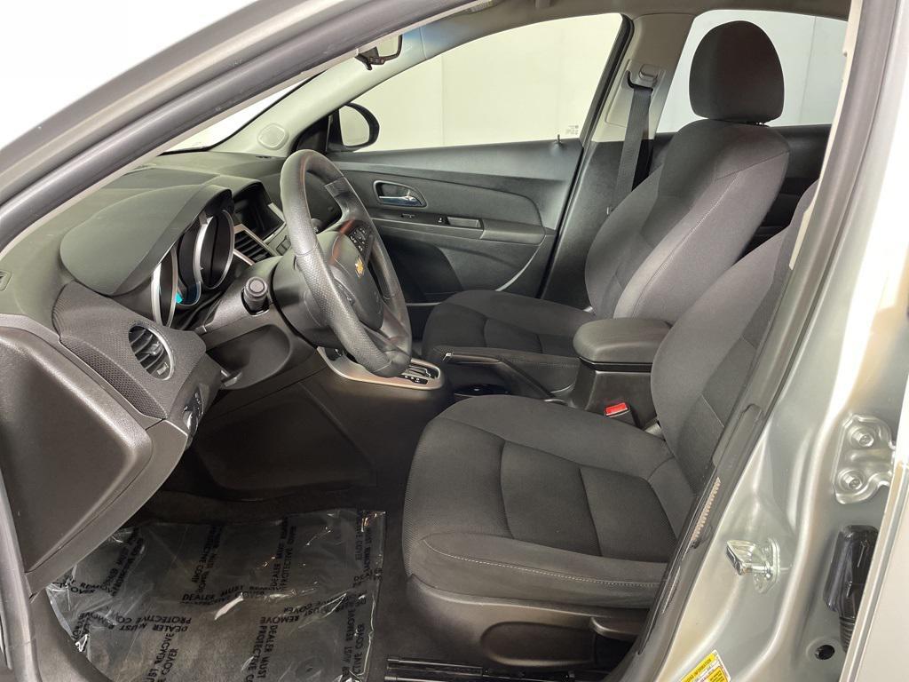 used 2015 Chevrolet Cruze car, priced at $7,300