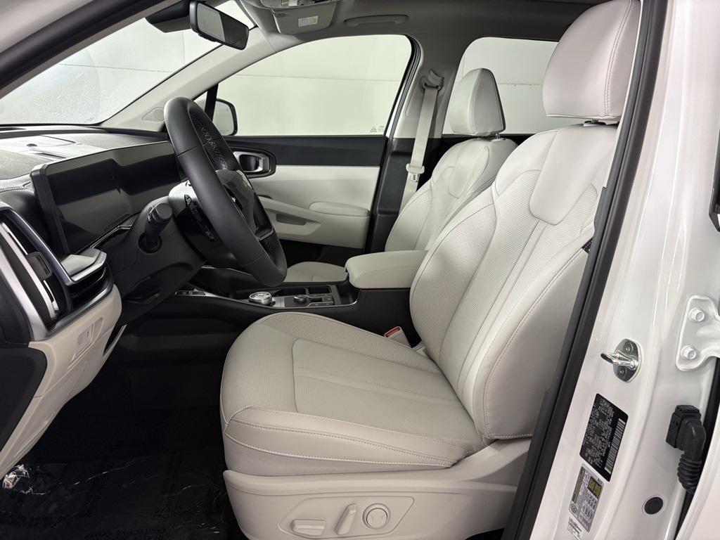new 2026 Kia Sorento Hybrid car, priced at $44,172