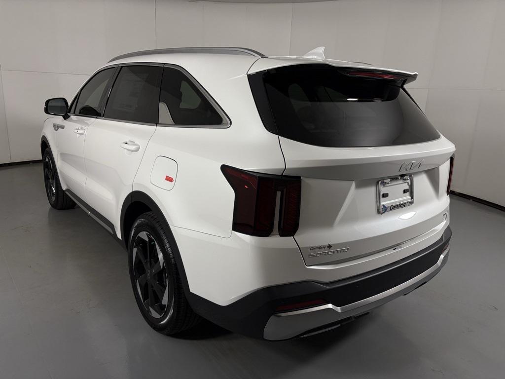 new 2026 Kia Sorento Hybrid car, priced at $44,172