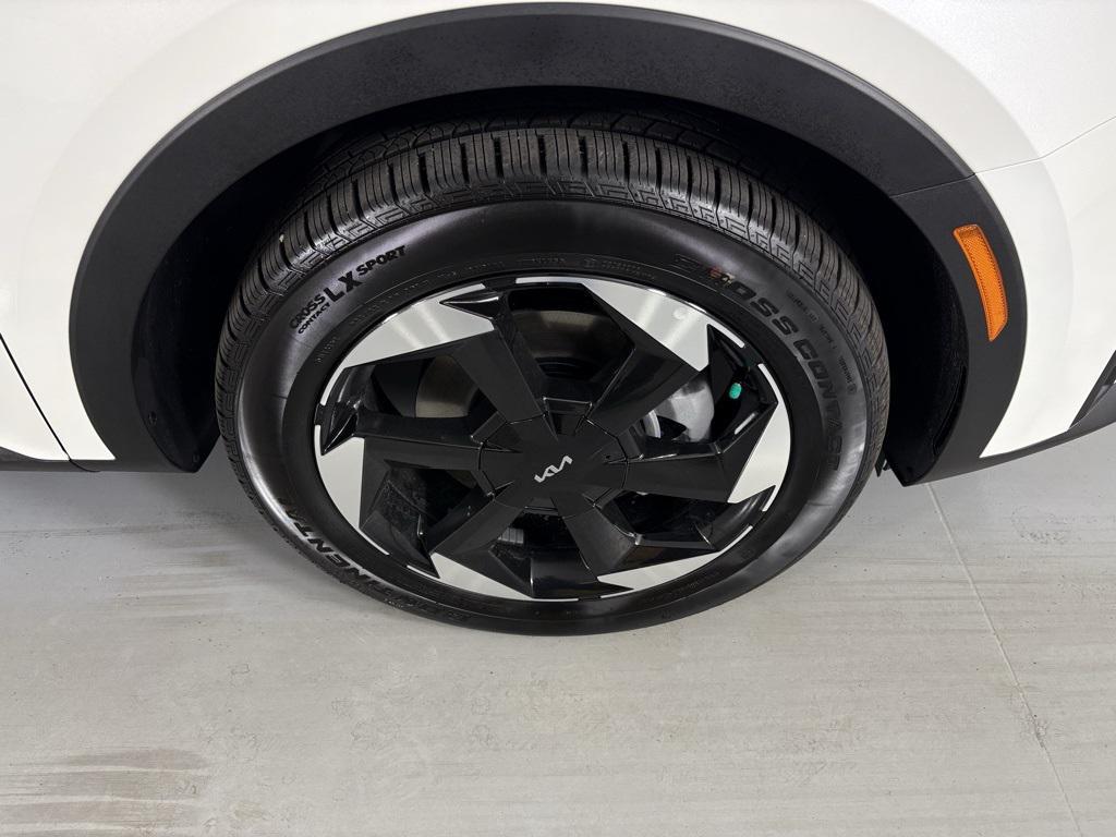 new 2026 Kia Sorento Hybrid car, priced at $44,172