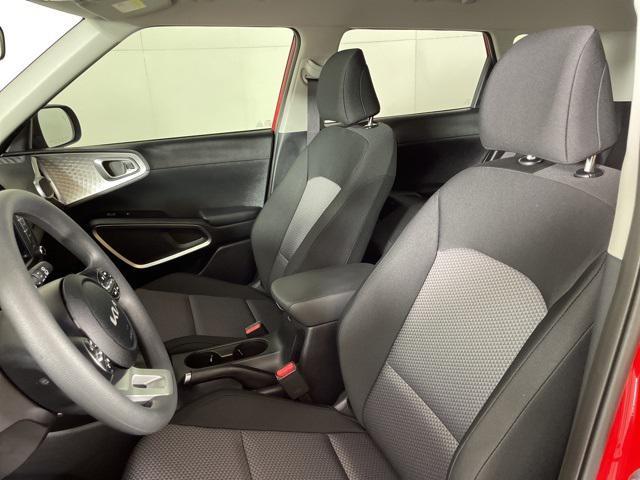 new 2025 Kia Soul car, priced at $21,318