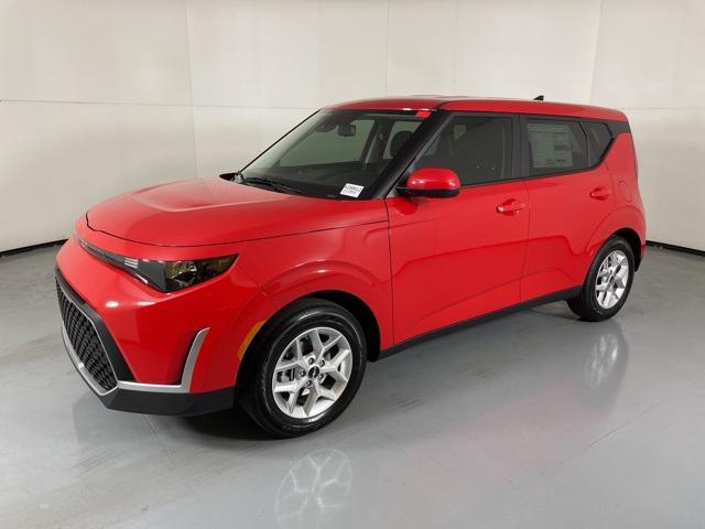 new 2025 Kia Soul car, priced at $21,318