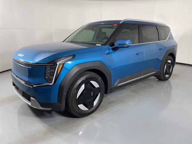 new 2026 Kia EV9 car, priced at $60,433