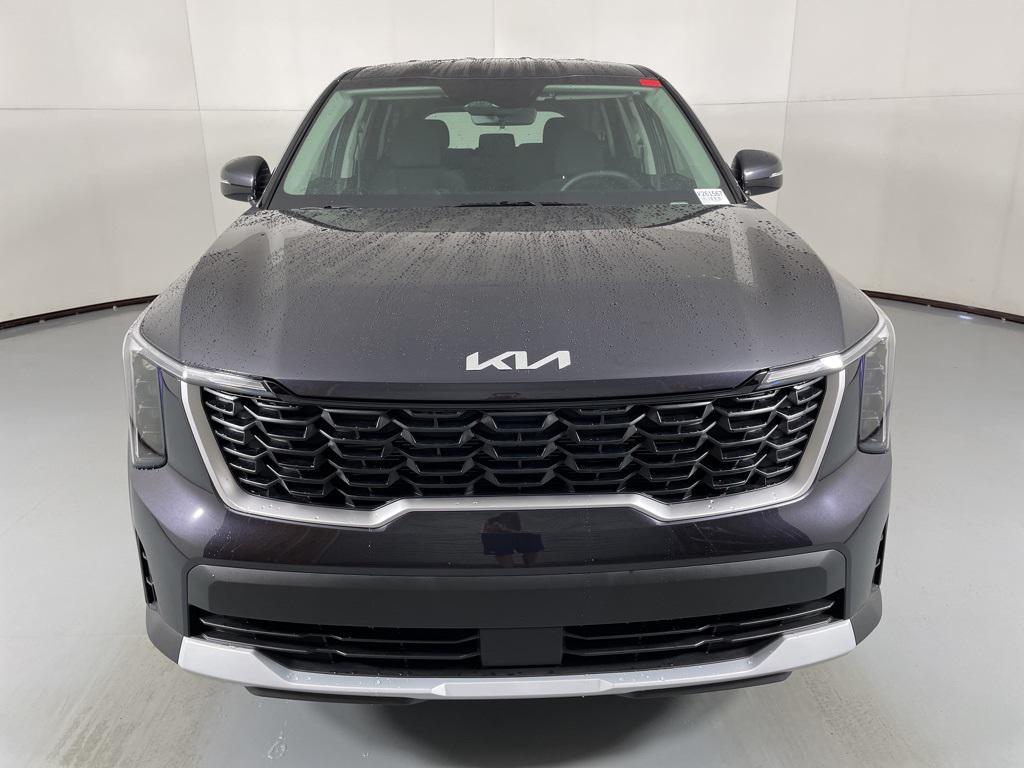 new 2026 Kia Sorento car, priced at $32,854
