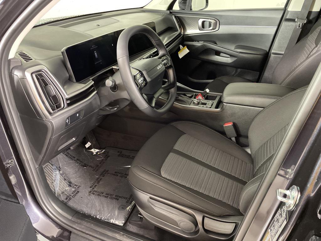 new 2026 Kia Sorento car, priced at $32,854