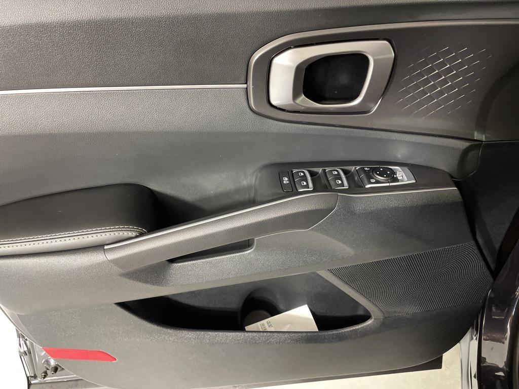 new 2026 Kia Sorento car, priced at $32,854